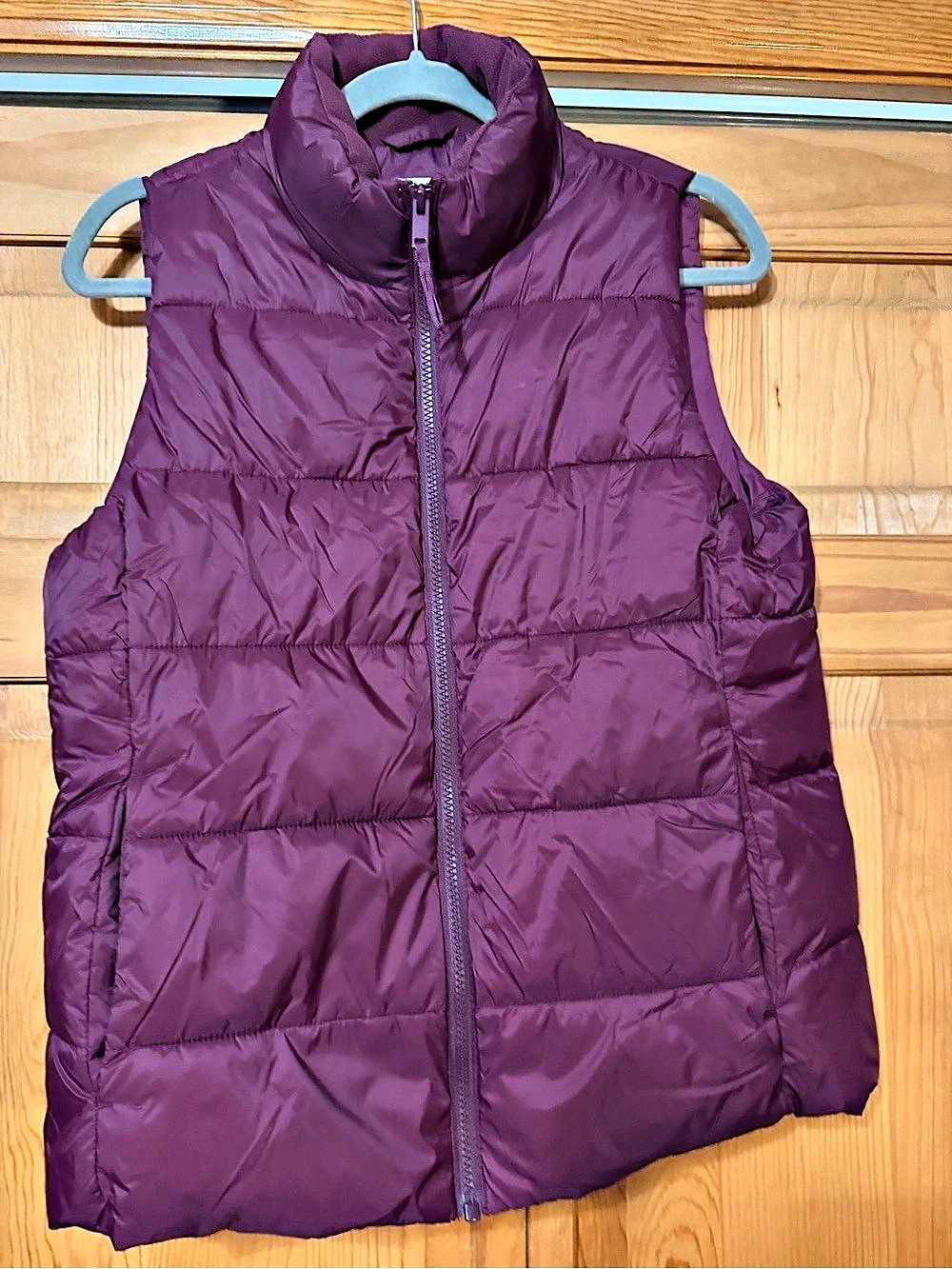 Gap ColdControl Lightweight Puffer Vest Purple Small